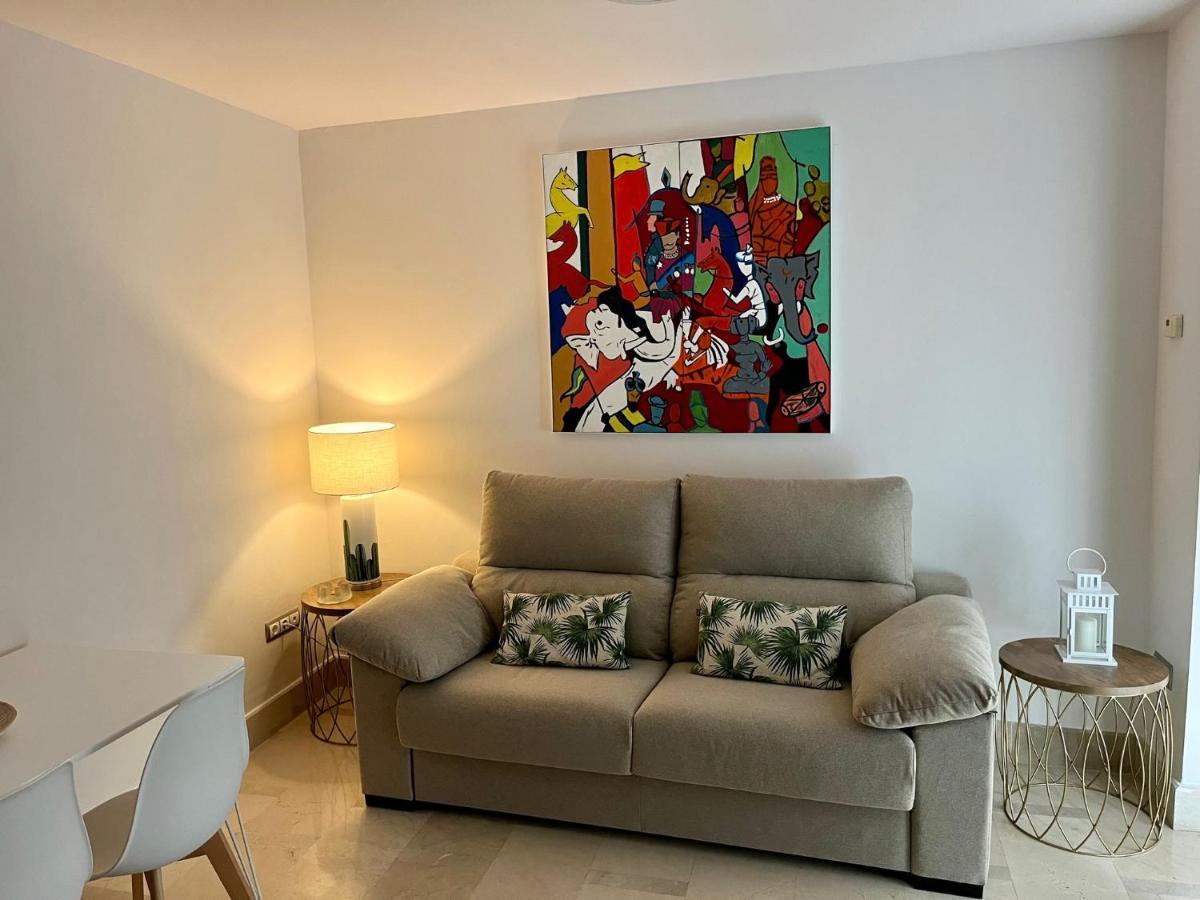 1d Brand New Downtown Sevilla, Azofaifo Street Apartamento