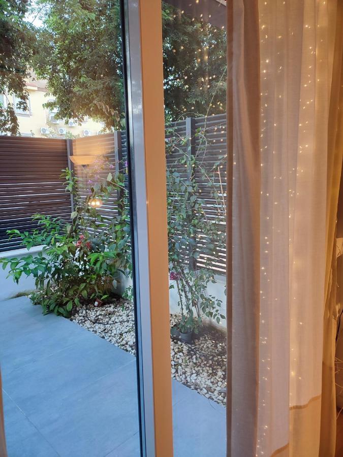 Bajo Luminoso En Barrio De Nervion Apartamento *
