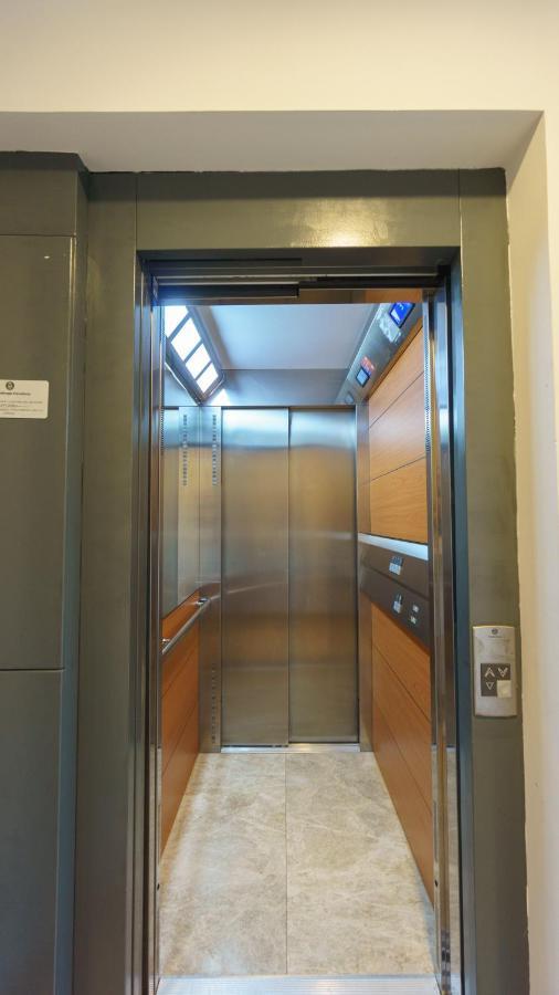 Apartamento Rentalsevilla Coqueto Apartamento Con Terraza Privada Sevilla