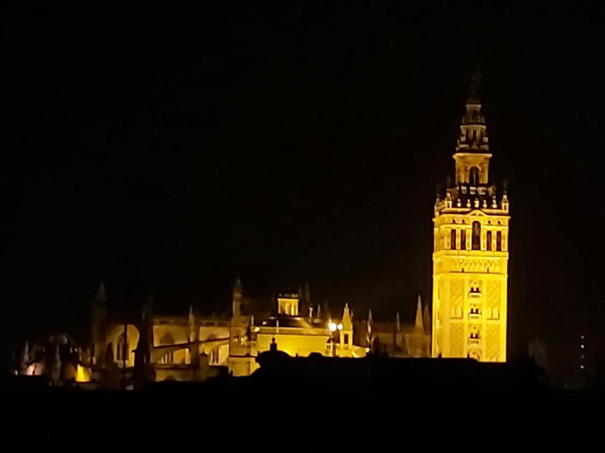Palacio Del Siglo Xvii Frente A Jardines De Murillo Apartamento *
