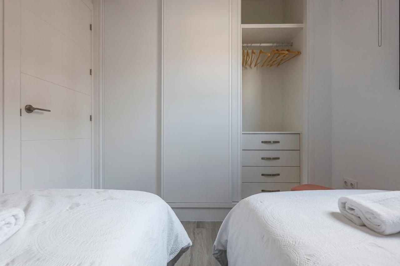 Apartment Family Suits Encantos De