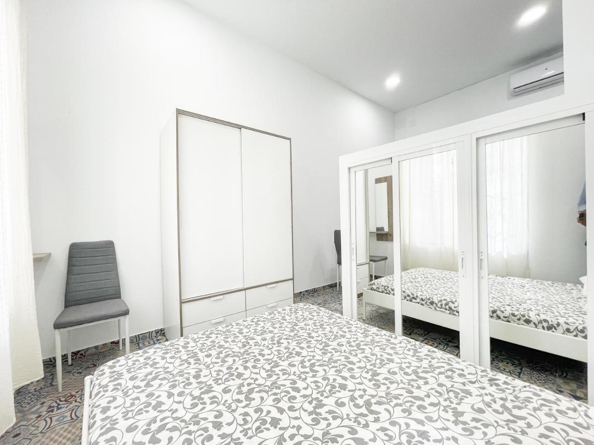 Apartamento Precioso Loft En El Corazón De Triana Sevilla