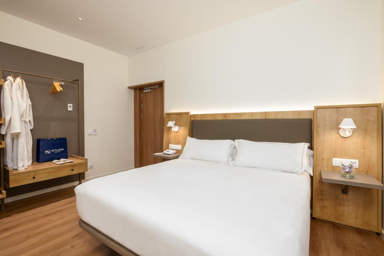Hotel Virgen De Reyes Seville