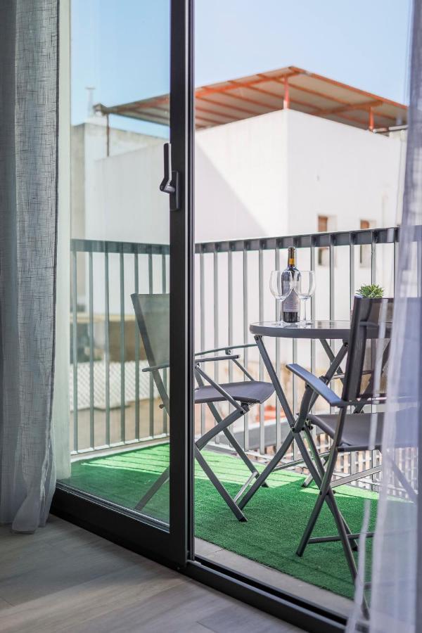 Family Suits Encantos De Apartment Seville