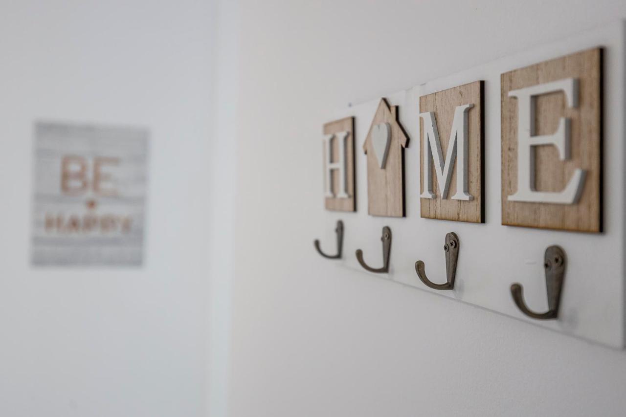Apartment Family Suits Encantos De