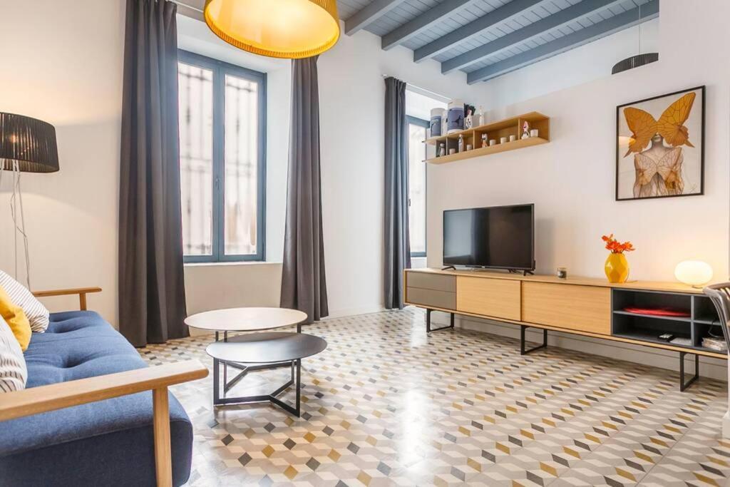 Pop Art, 2bd Ground Seville