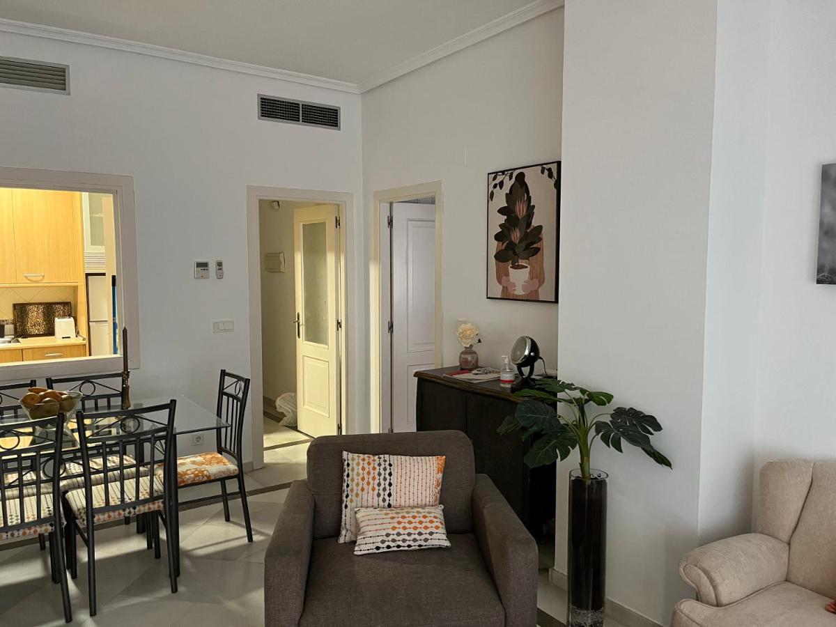 Very Apartament. Center. Private Parking Apartamento Sevilla