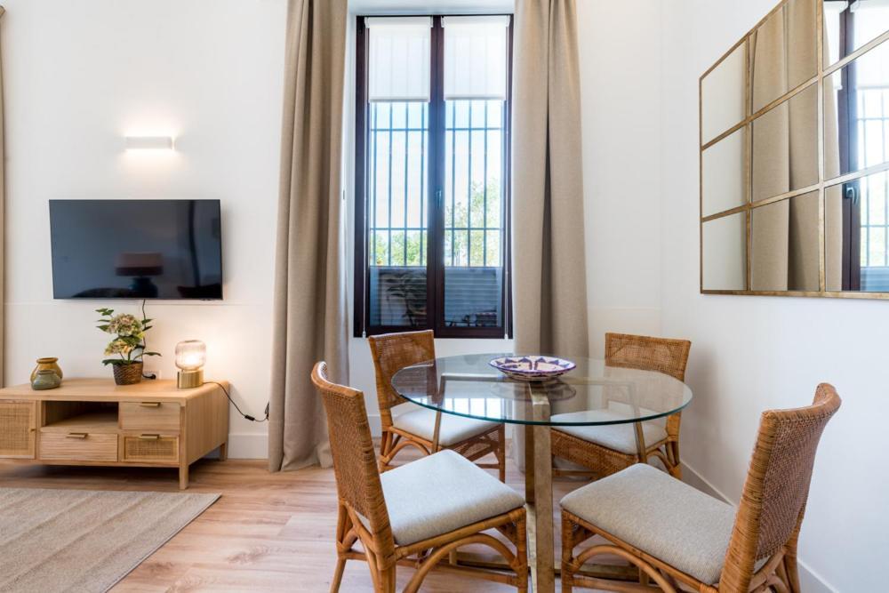 Puerta Real 2 Apartment *