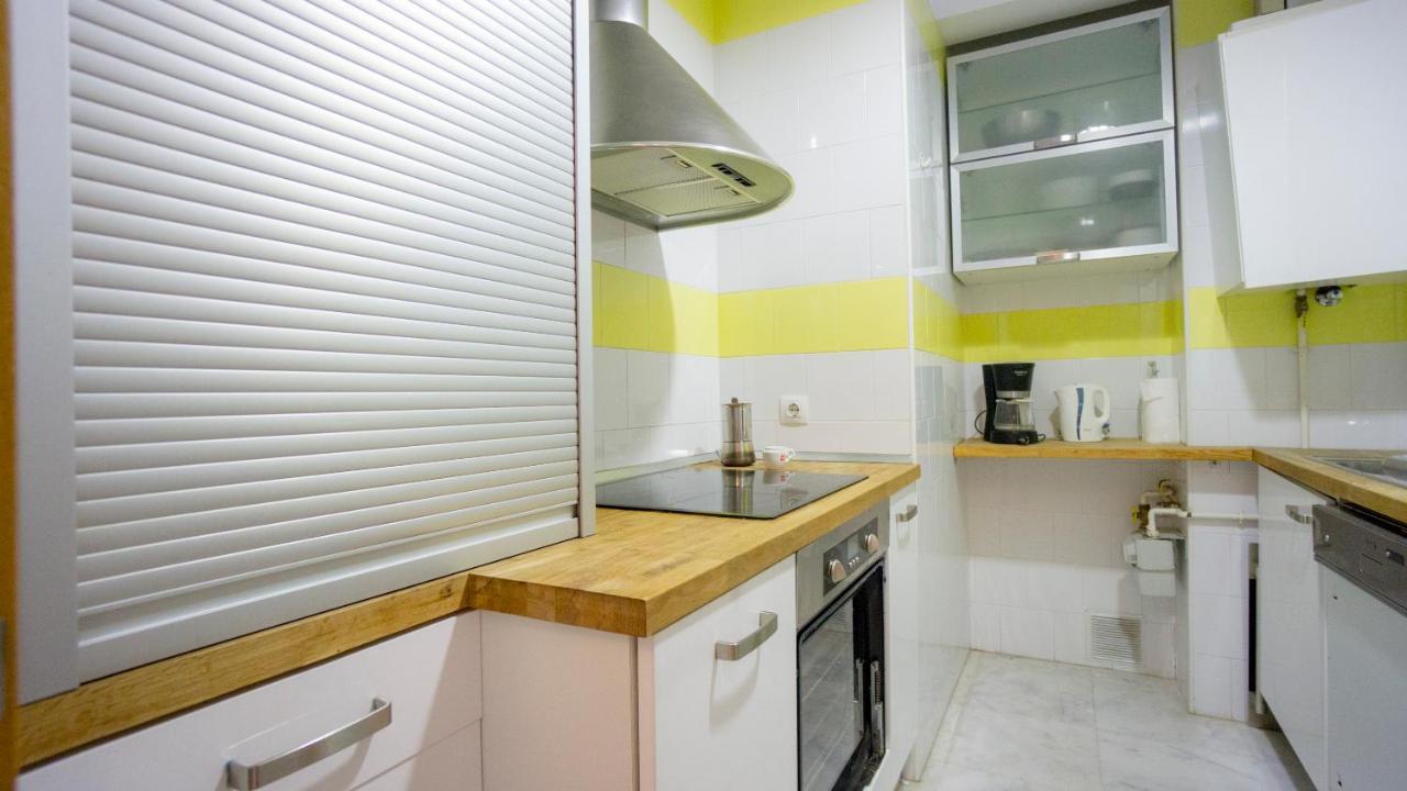 Apartamento Rentalsevilla Luminoso Apartamento Con Terraza En La Maestranza Sevilla