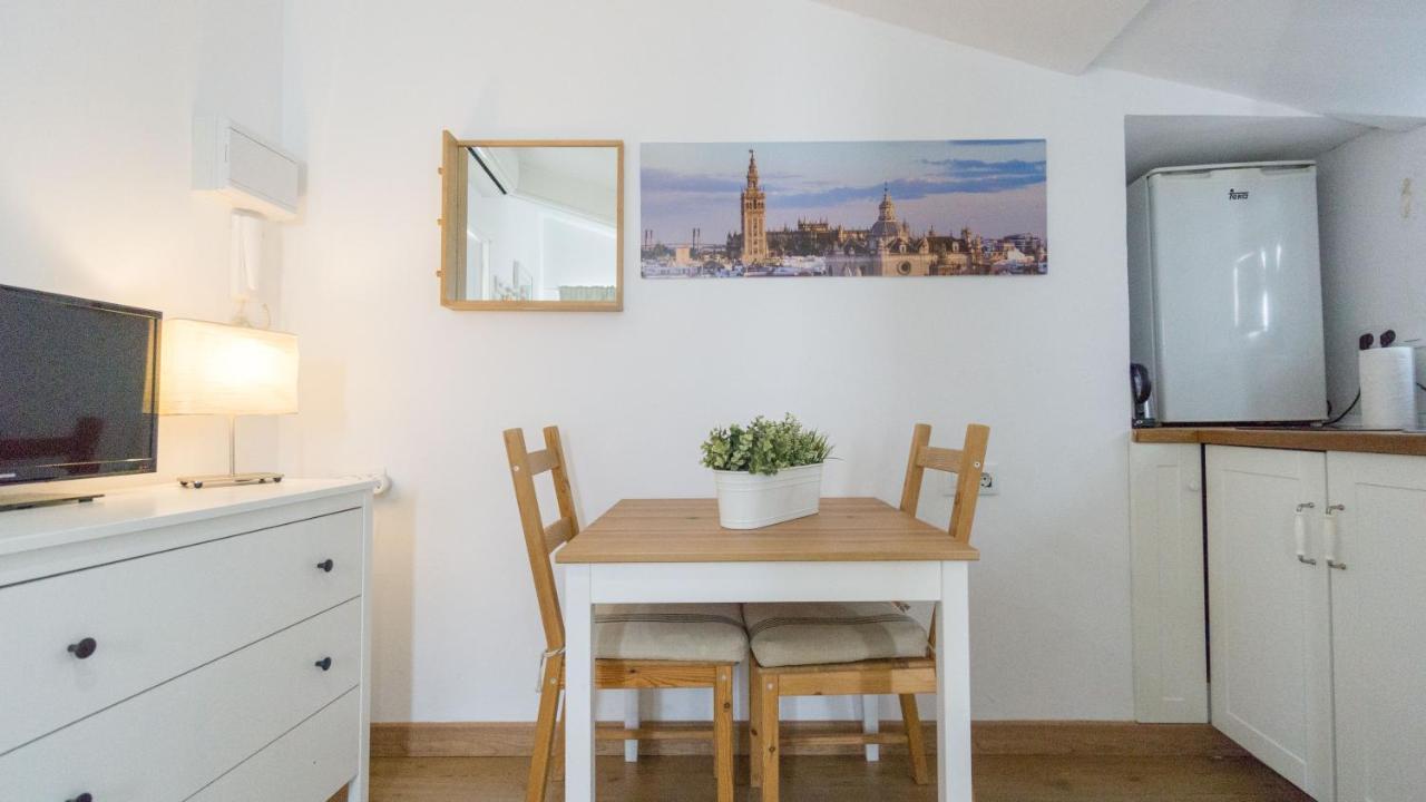 Apartamento Rentalsevilla Paseando Por La Alfalfa Sevilla