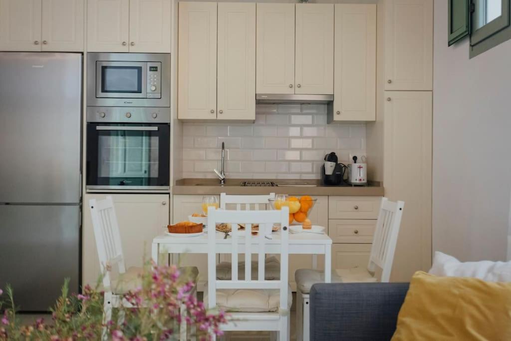 Komodo Gran Poder - Penthouse With Private Pool And Cozy Twin Bedroom Apartamento Sevilla