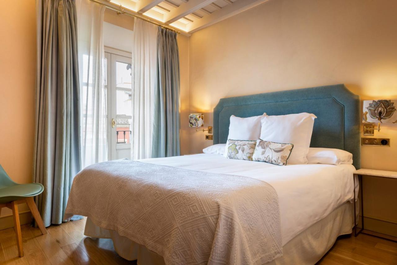 Ch Boutique Seville