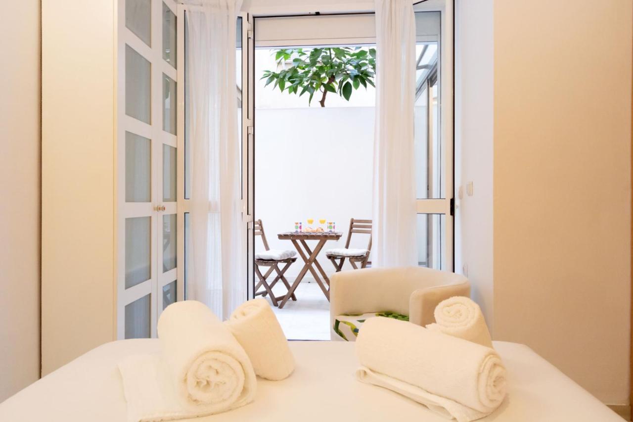 Goles Courtyard With Parking By Valcambre Apartamento *