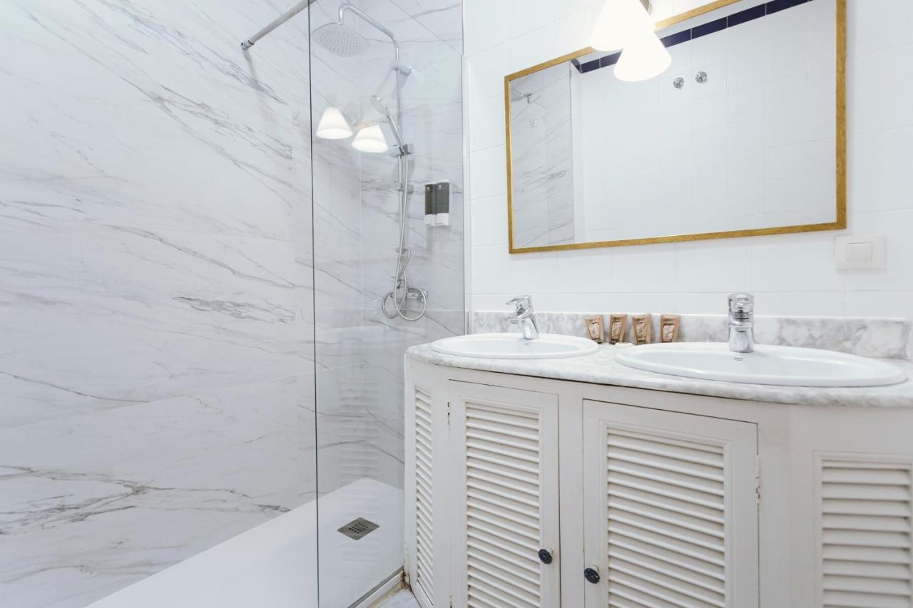 Apartment Bright And Cozy-1bd 1bth & 2bd 1bth- La Giralda Seville