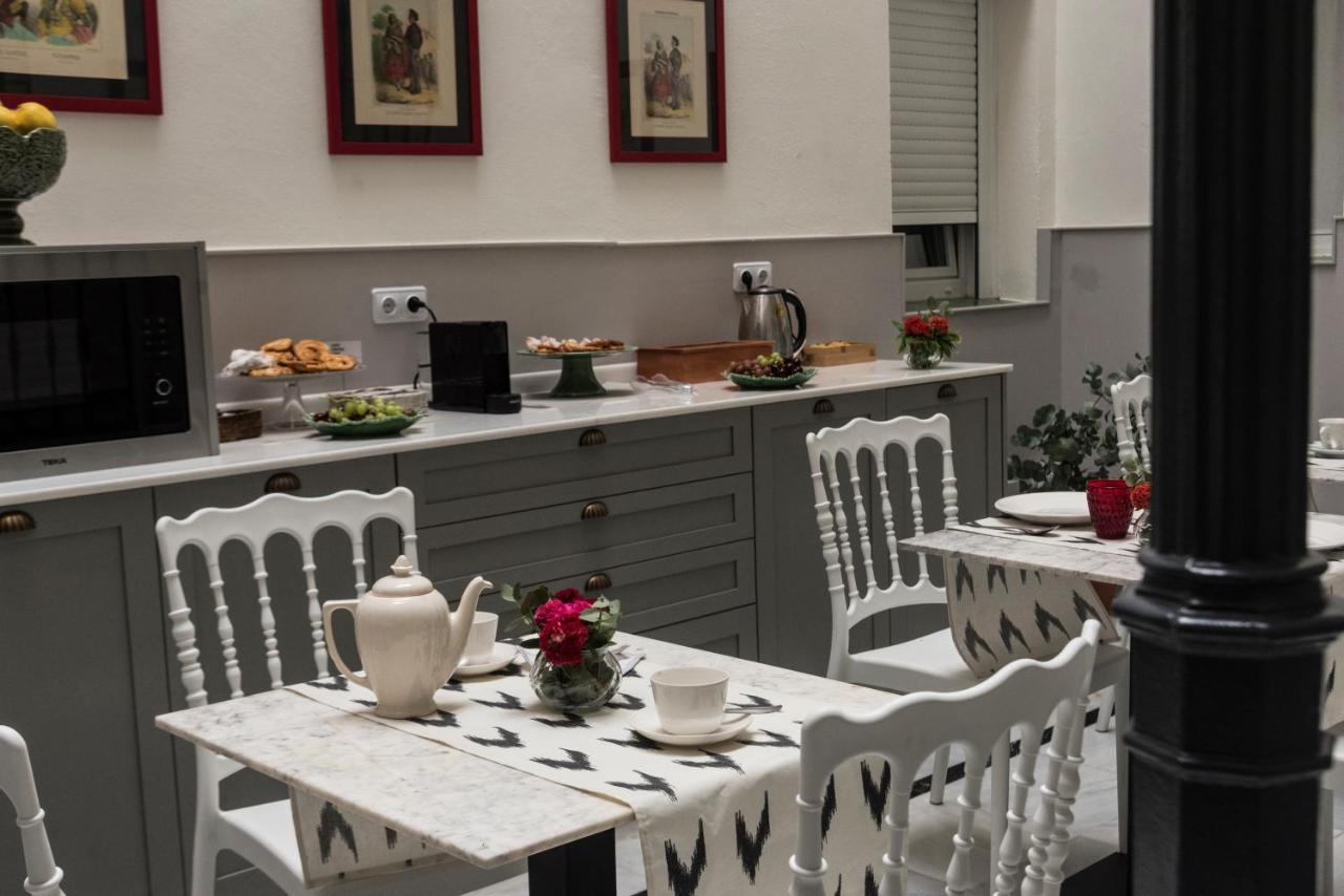 Guest house Nuea Alameda 2*