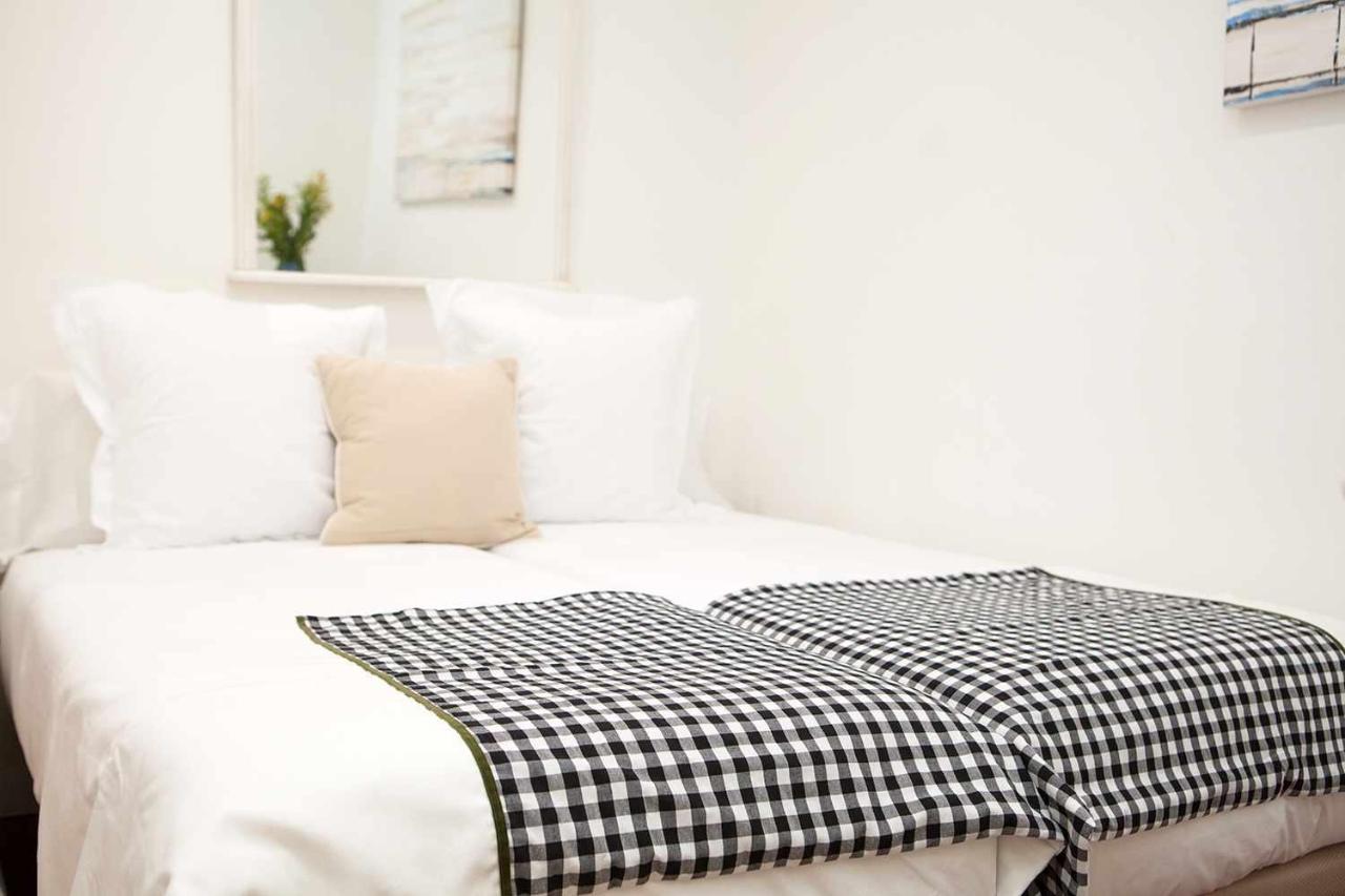 Charming With Pool And Garage Apartamento *