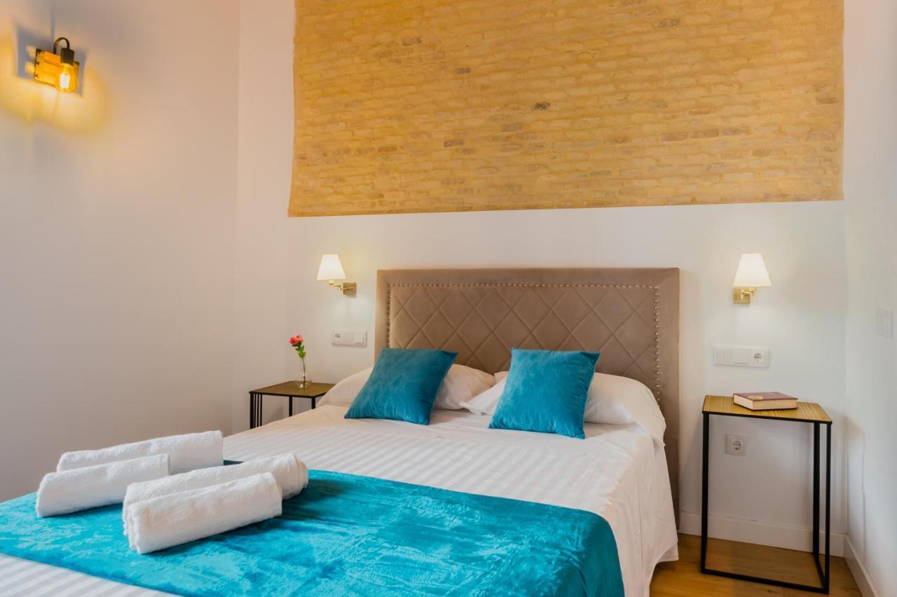 Precioso En Triana Dos Habitaciones. Apartamento Sevilla