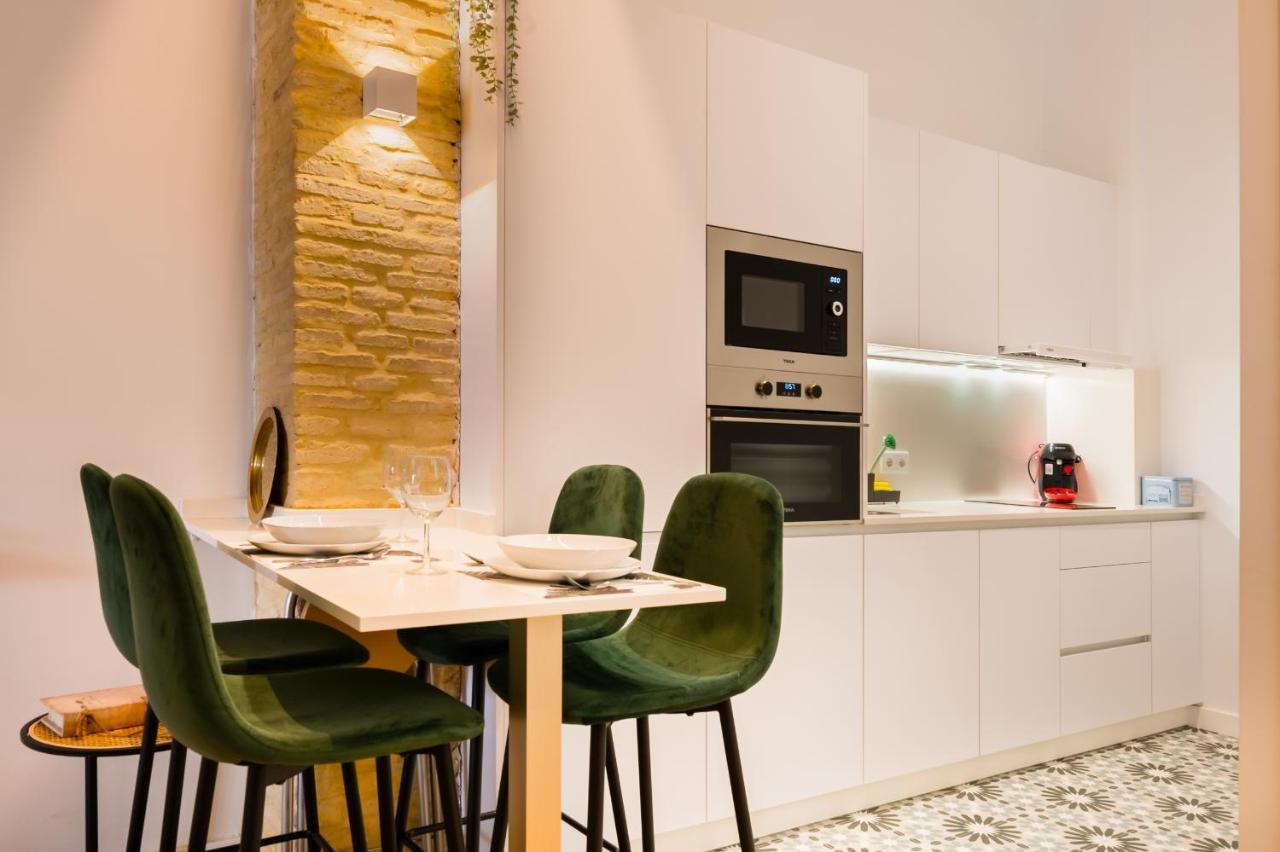 Apartamento Precioso En Triana Dos Habitaciones. Sevilla
