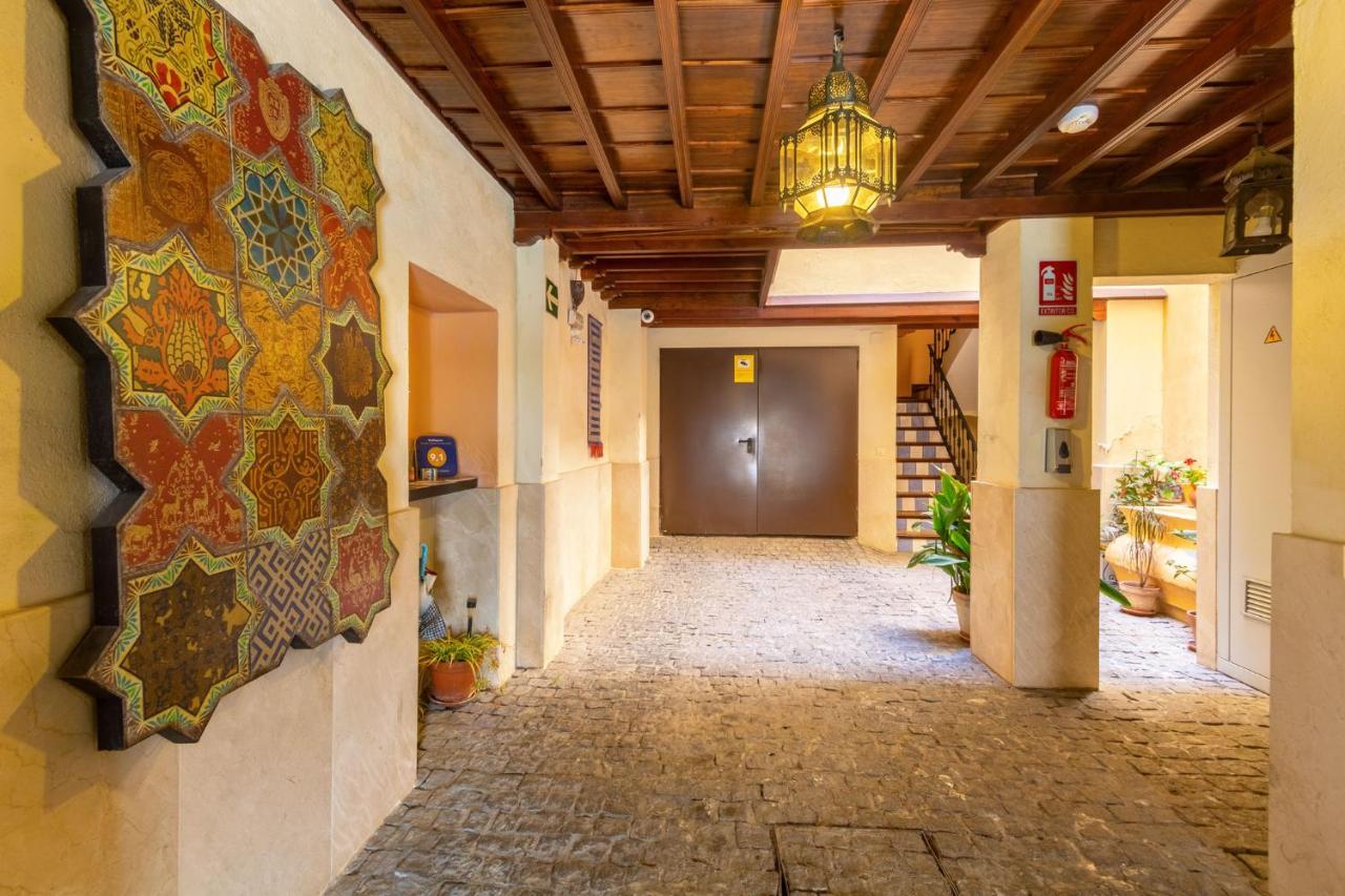 Puerta San Esteban *