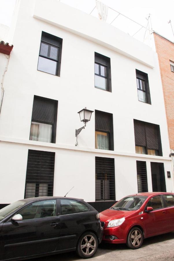 Gotoseville Faustino Flats