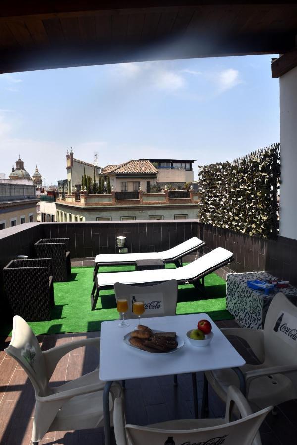 Apartamento ático Céntrico Plaza Moravia ,san Julian. *