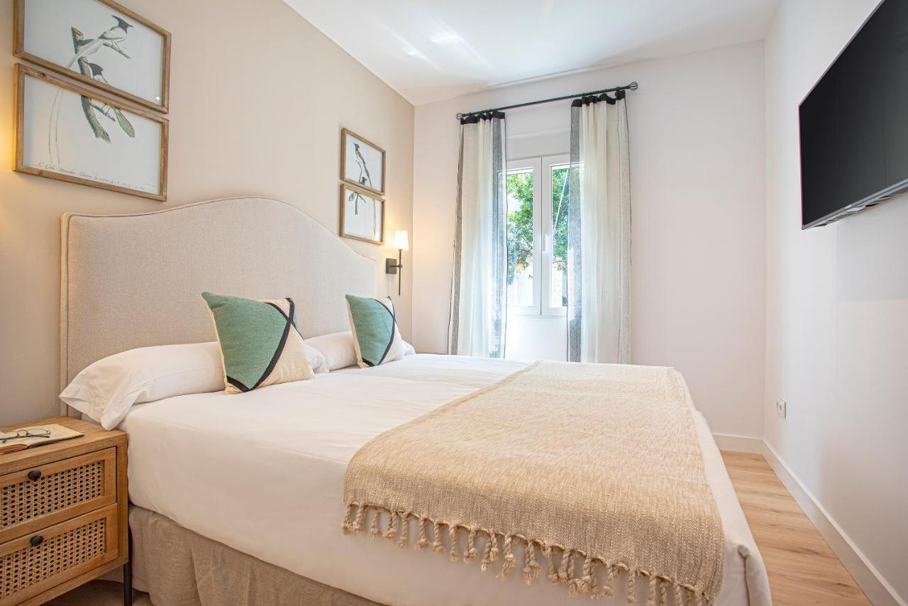 Genteel Aire Apartment