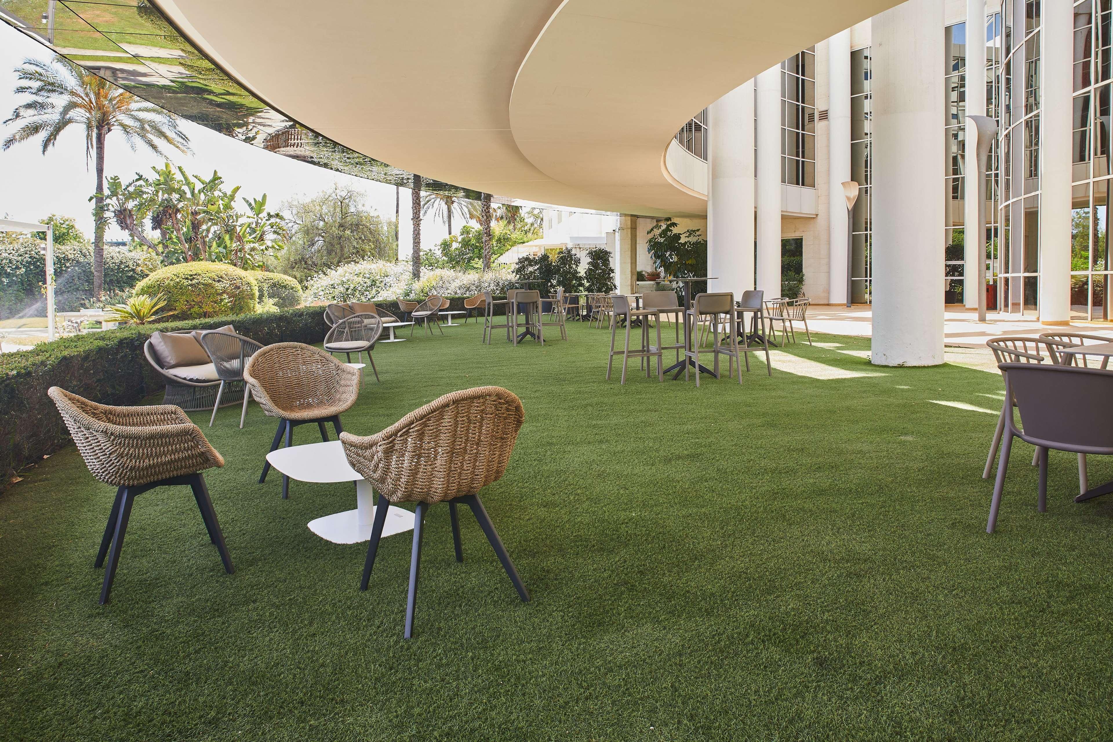 Silken Al-andalus Palace Hotel