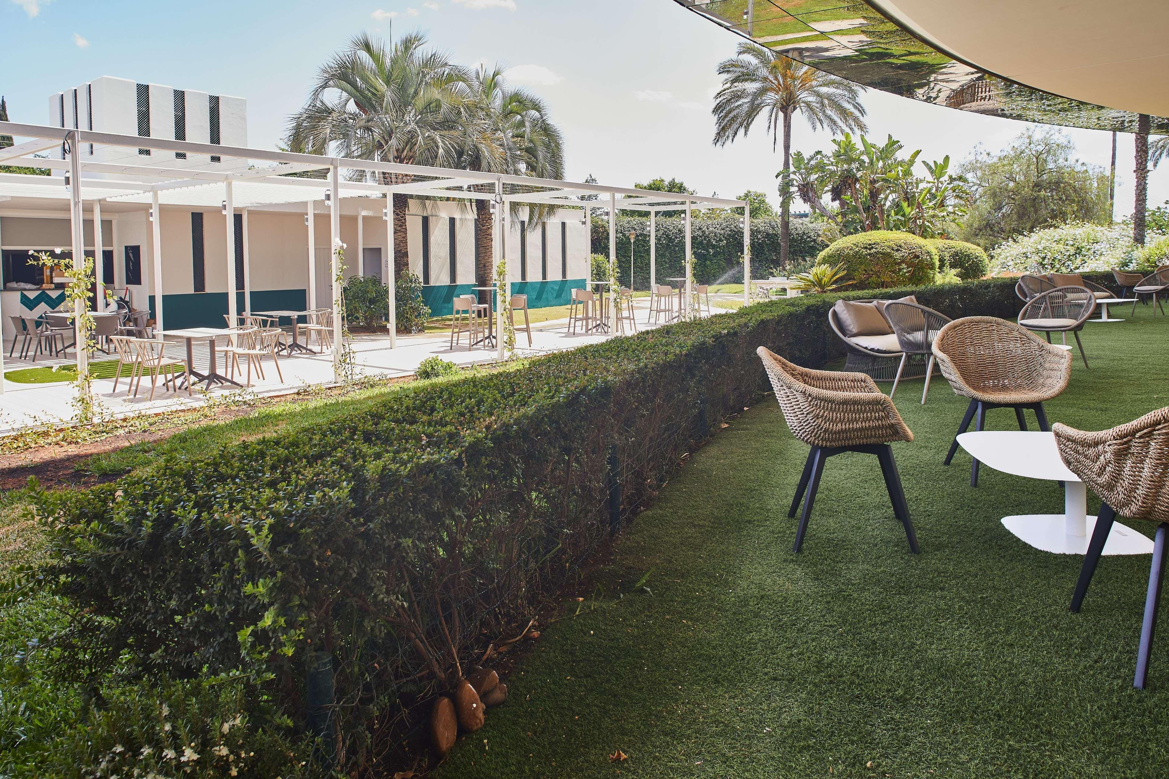 Silken Al-andalus Palace Hotel
