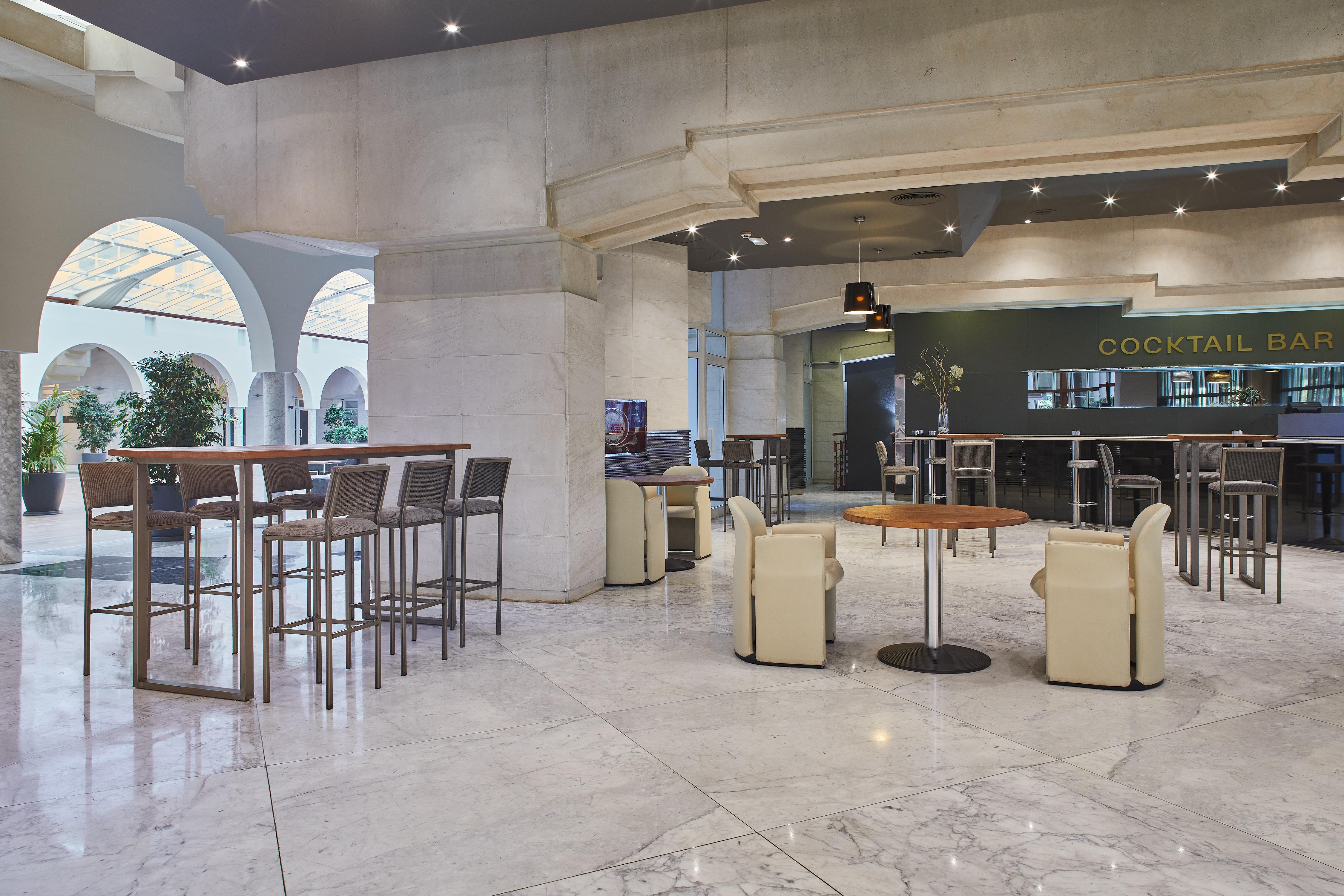 Silken Al-andalus Palace Hotel