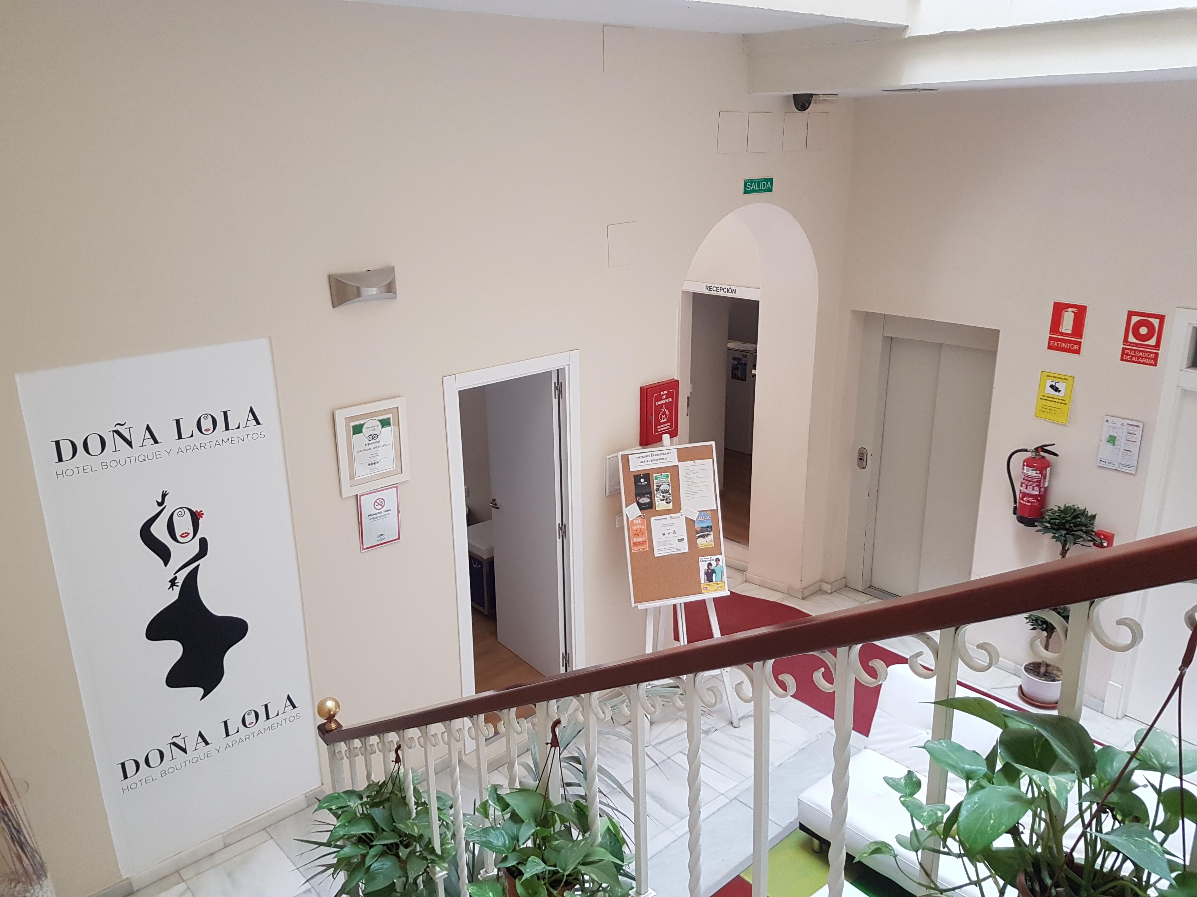 Y Dona Lola Hotel Seville