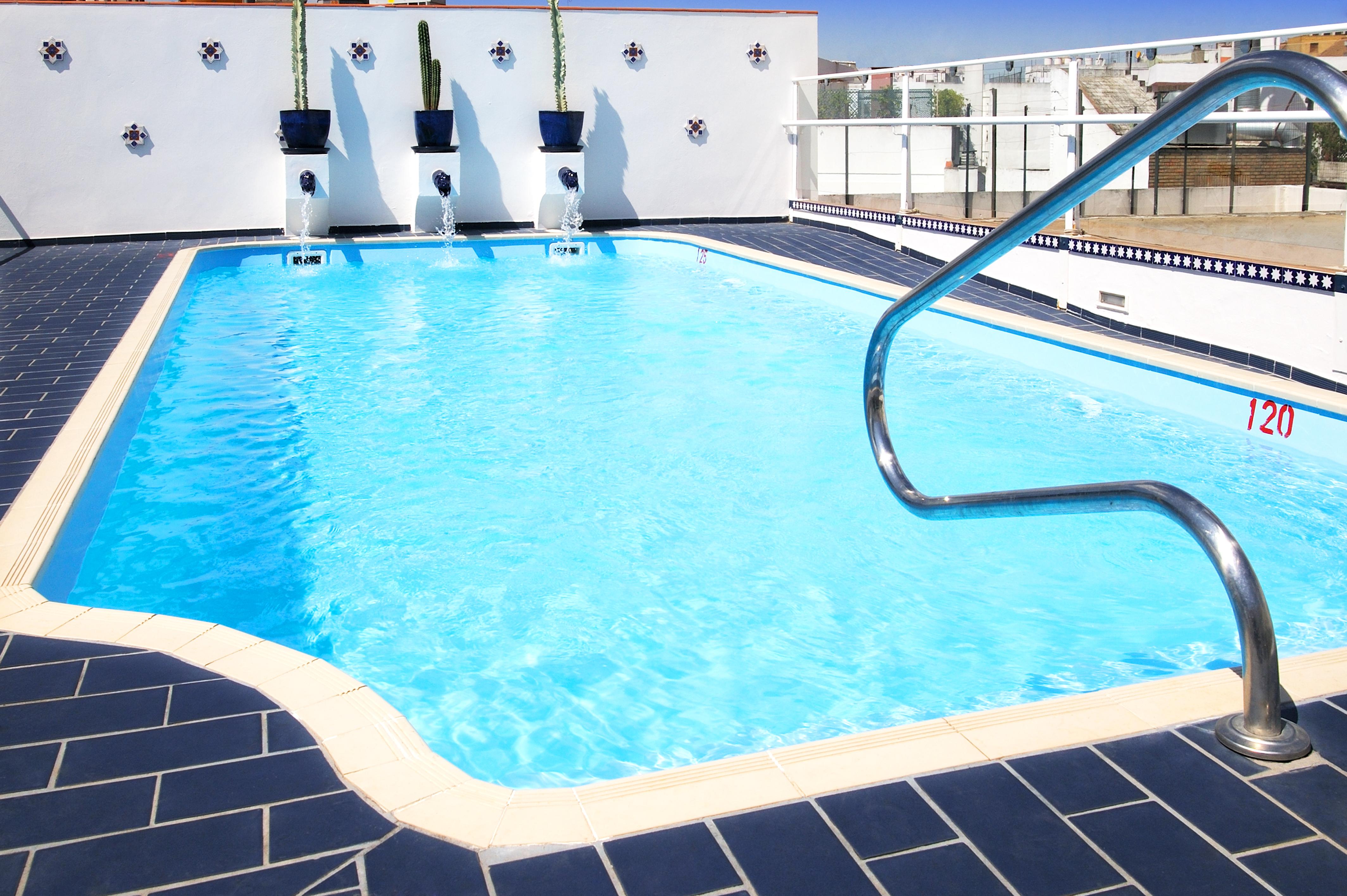 Bécquer Hotel 4*