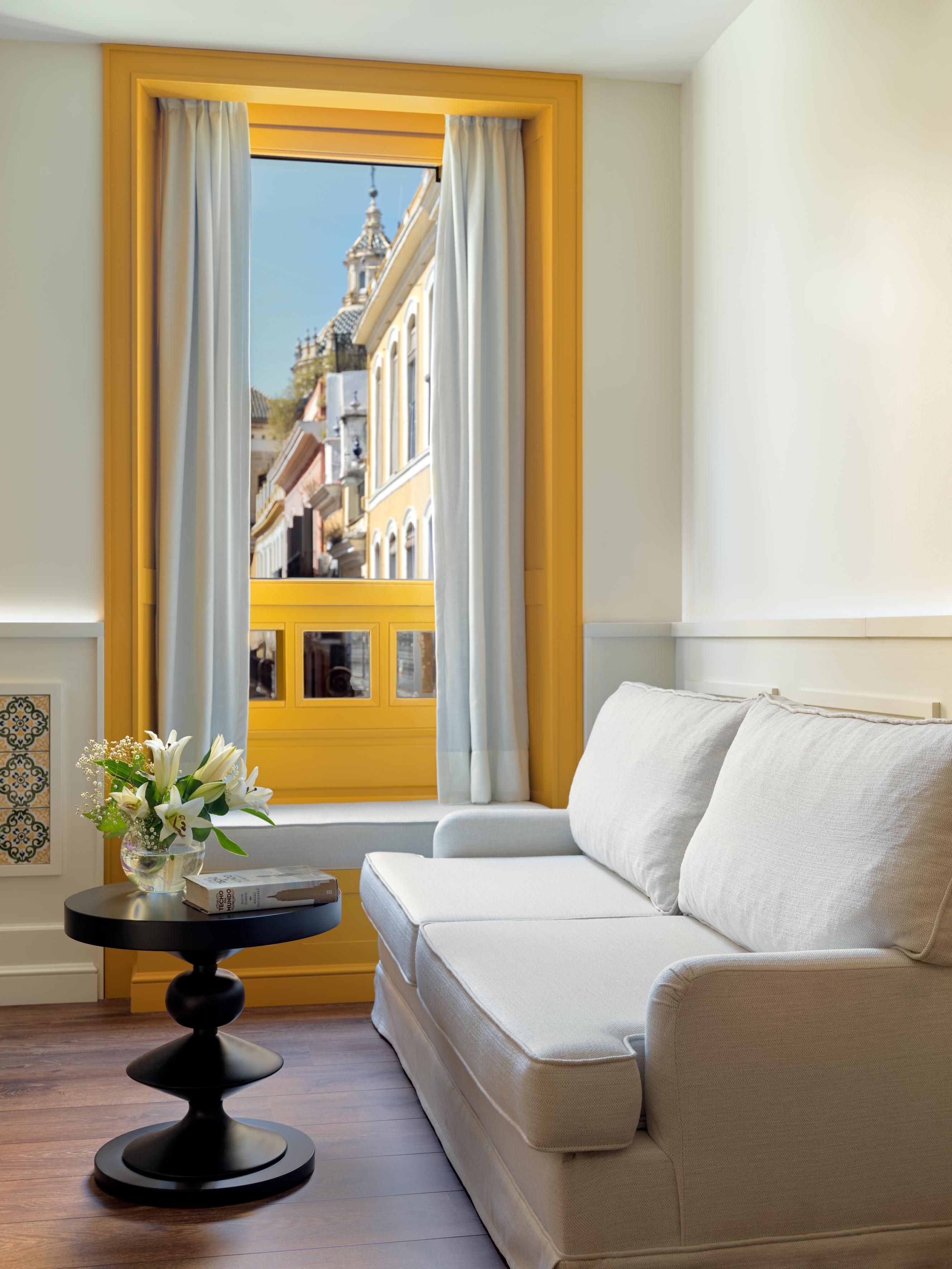 H10 Casa De La Plata 4* Sevilla