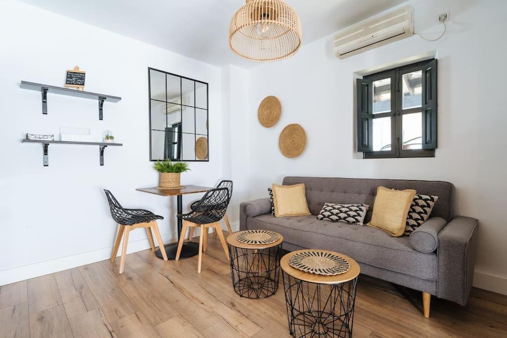 Apartment New In Traditional Building Of The Xvi Century *