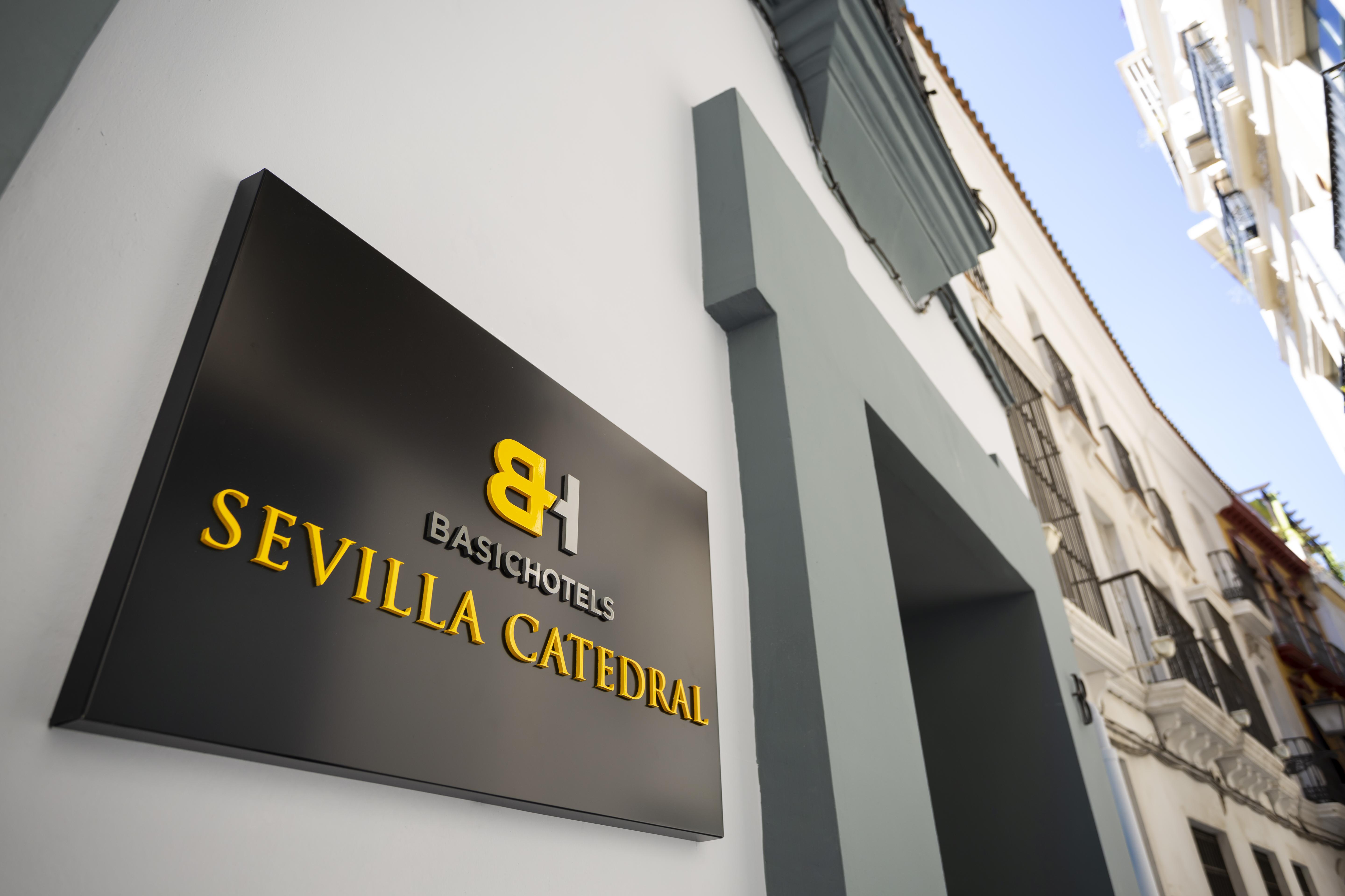 Basic Catedral 3*