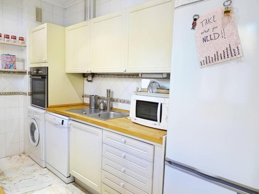 Apartment Beyourself By Sevillaluxurysuites Seville