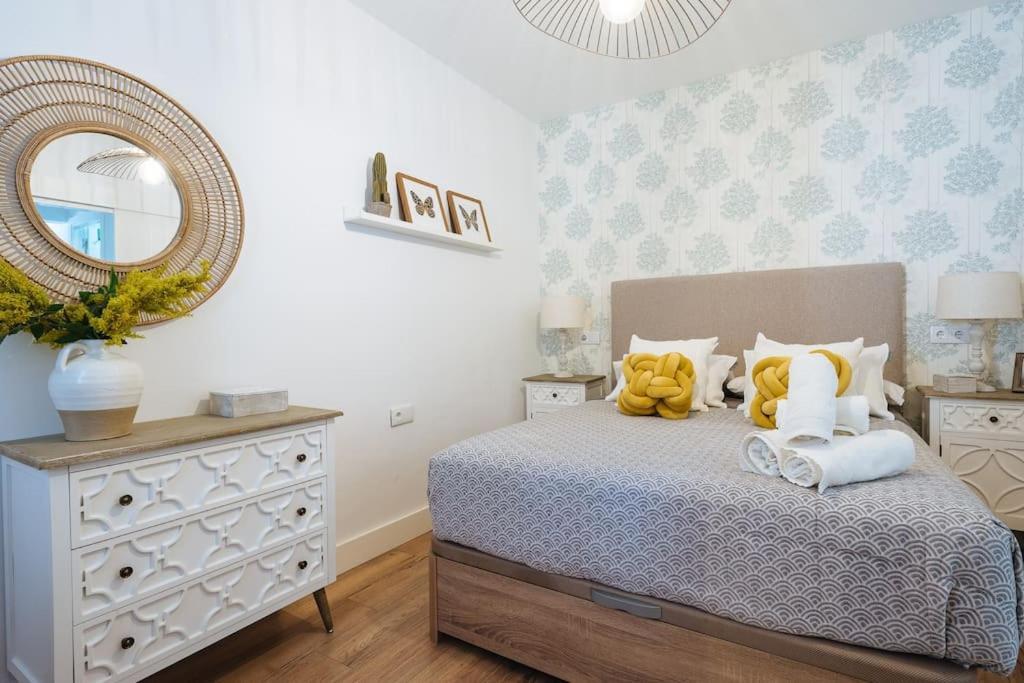 New In Traditional Building Of The Xvi Century Seville