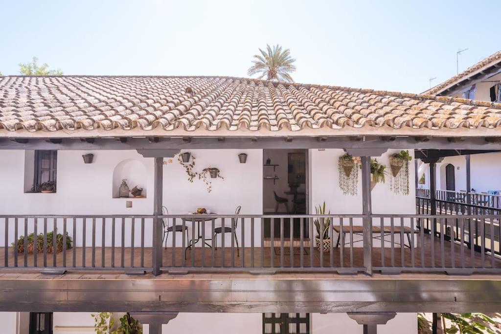 New In Traditional Building Of The Xvi Century Seville
