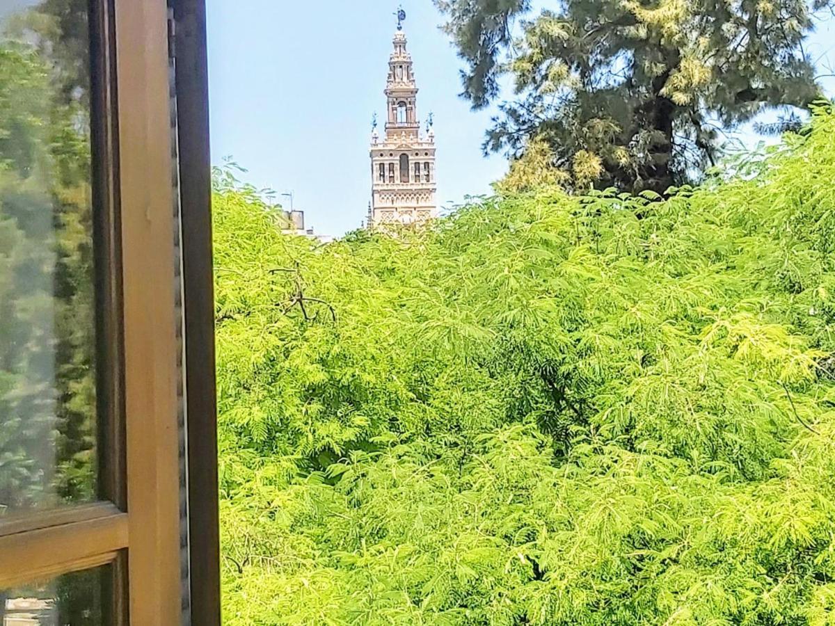 La Casa De San Fernando Con Vistas A Reales Alcázares