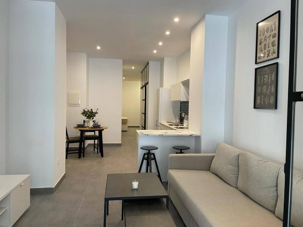 Apartamento Complejo Pinta18 At2 Y At3 *