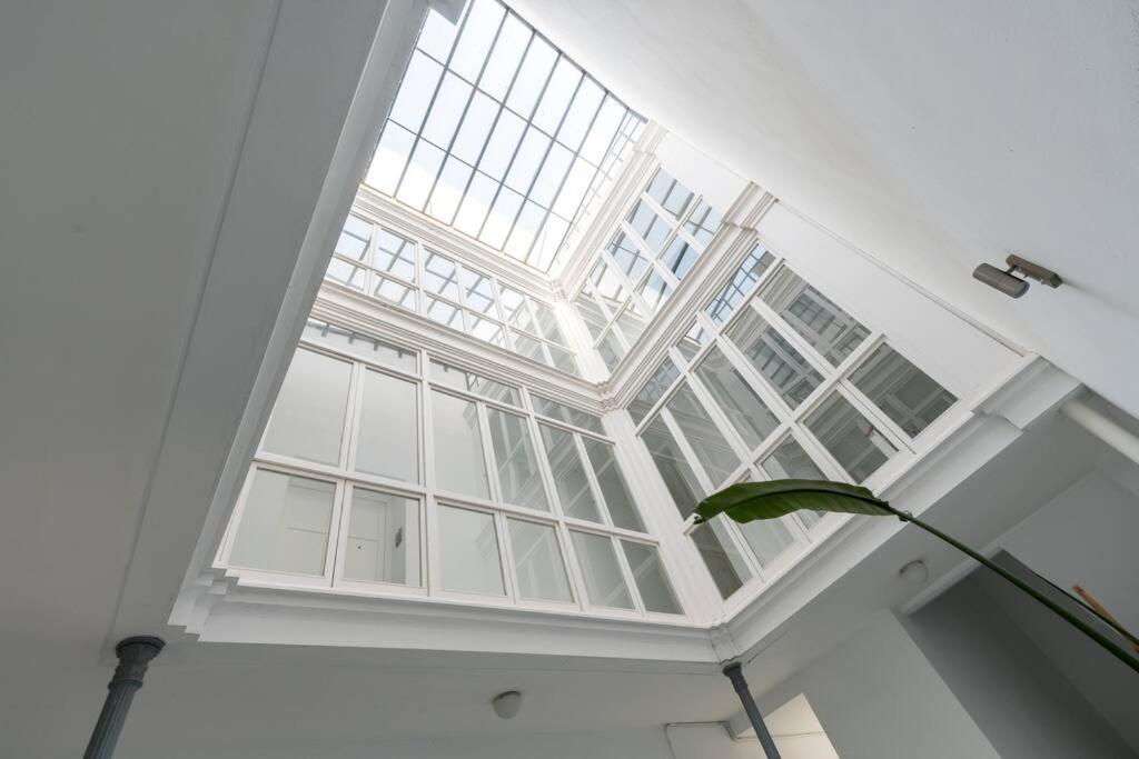 Behouse Alfalfa Seville