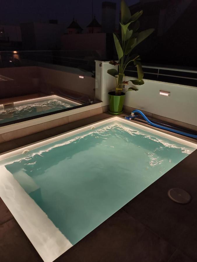 Apartamento Luxury Penthouse With Private Pool Setas Monument