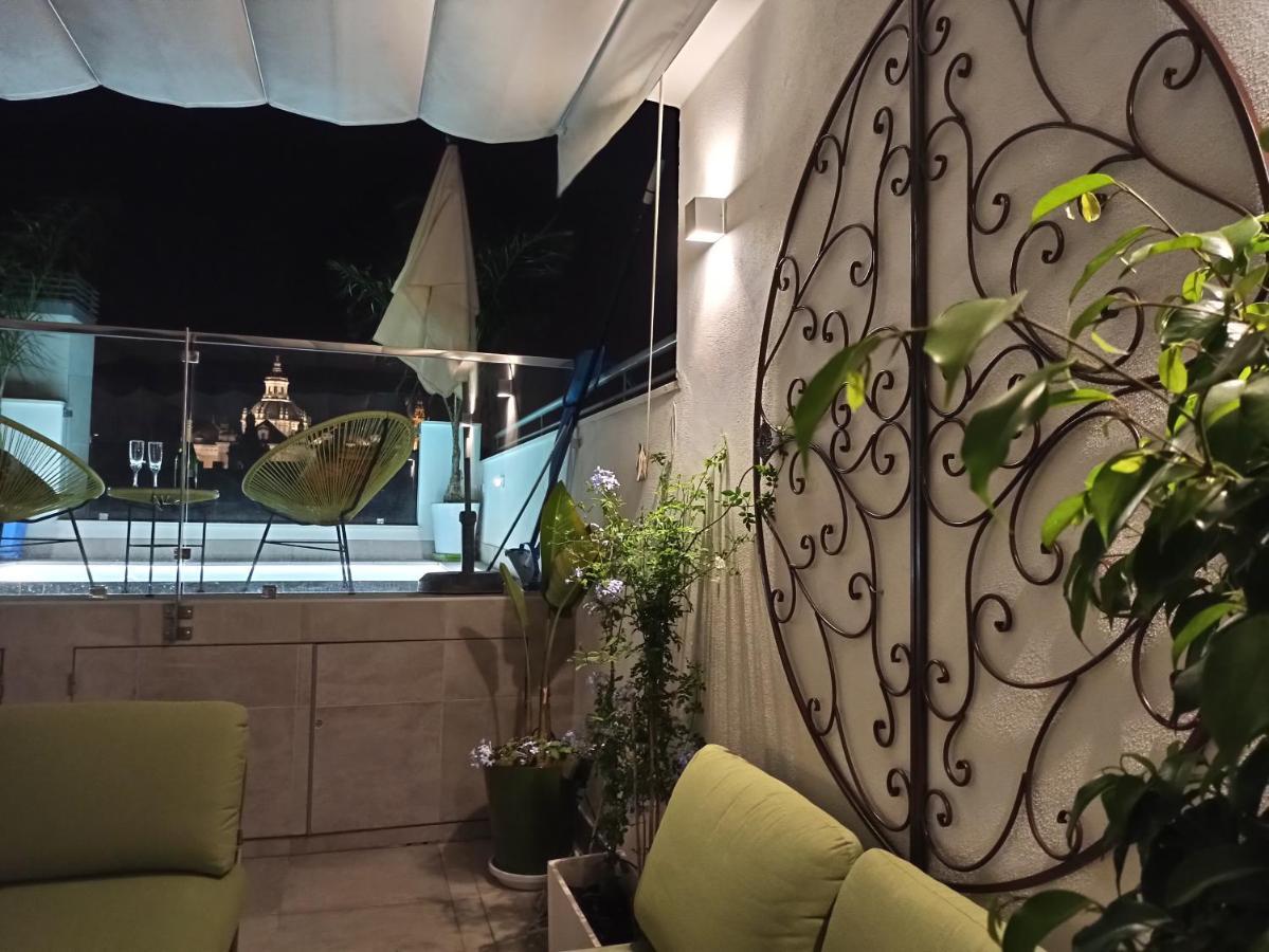 Luxury Penthouse With Private Pool Setas Monument Apartamento *