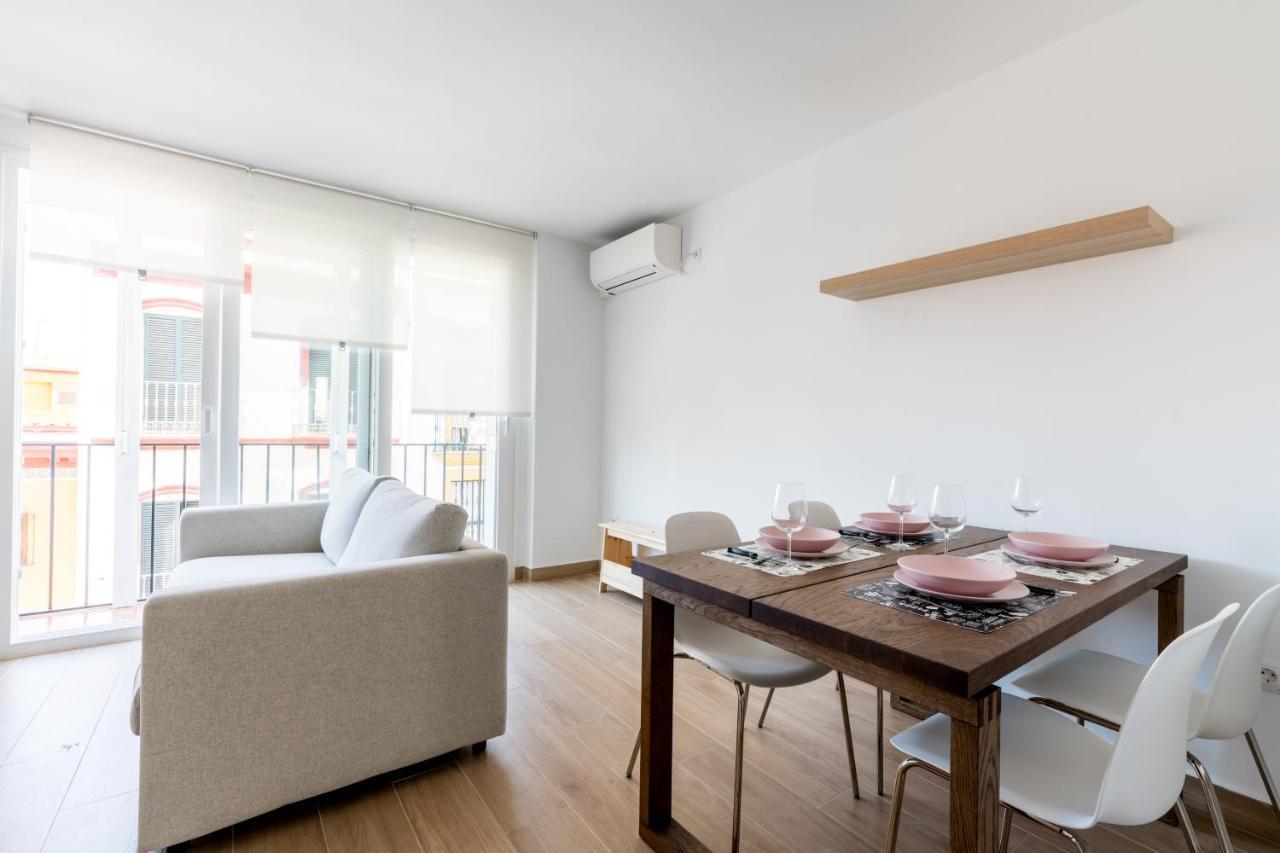Holi-rent Pureza * Sevilla