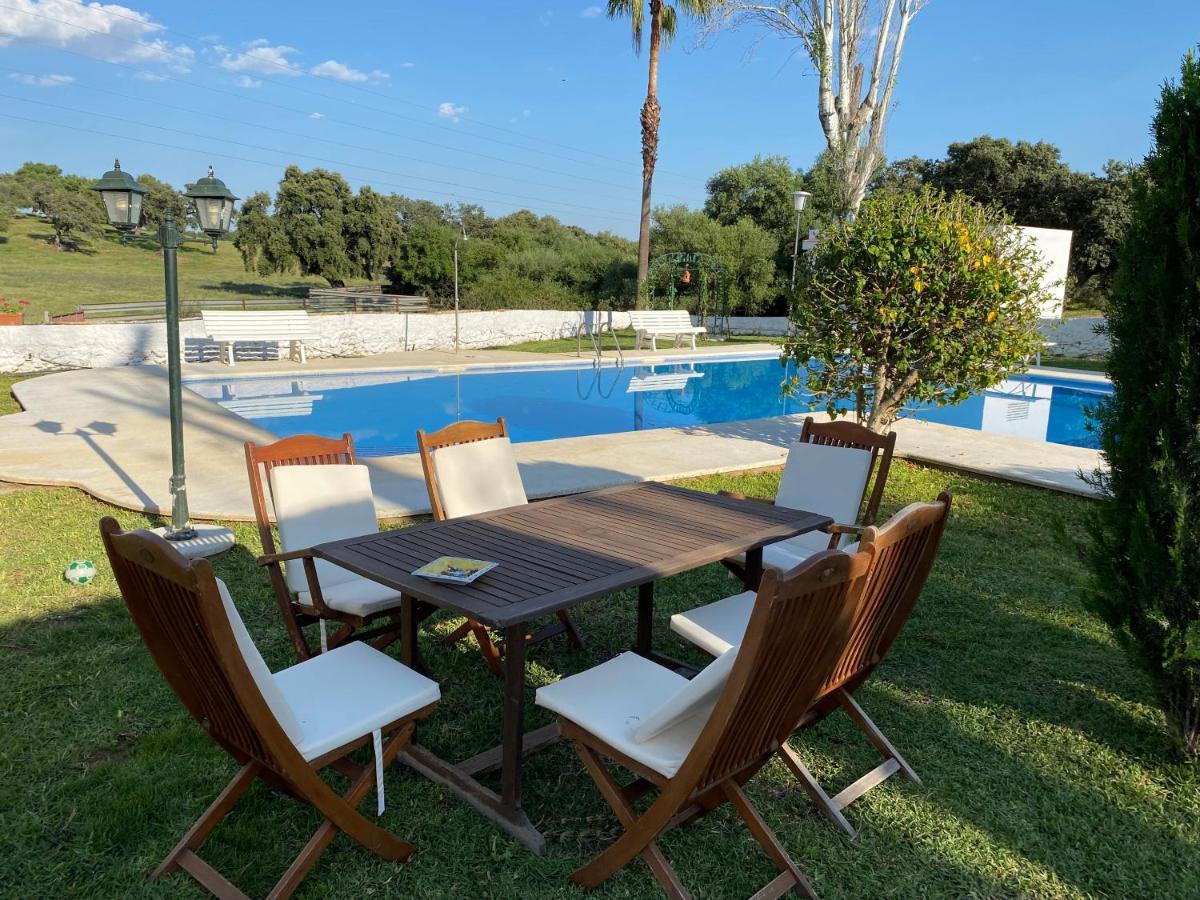 Agradable Con Piscina *