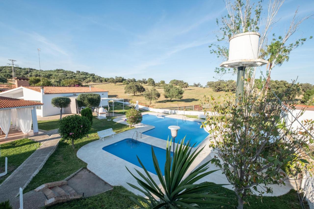 Agradable Con Piscina Holiday home *