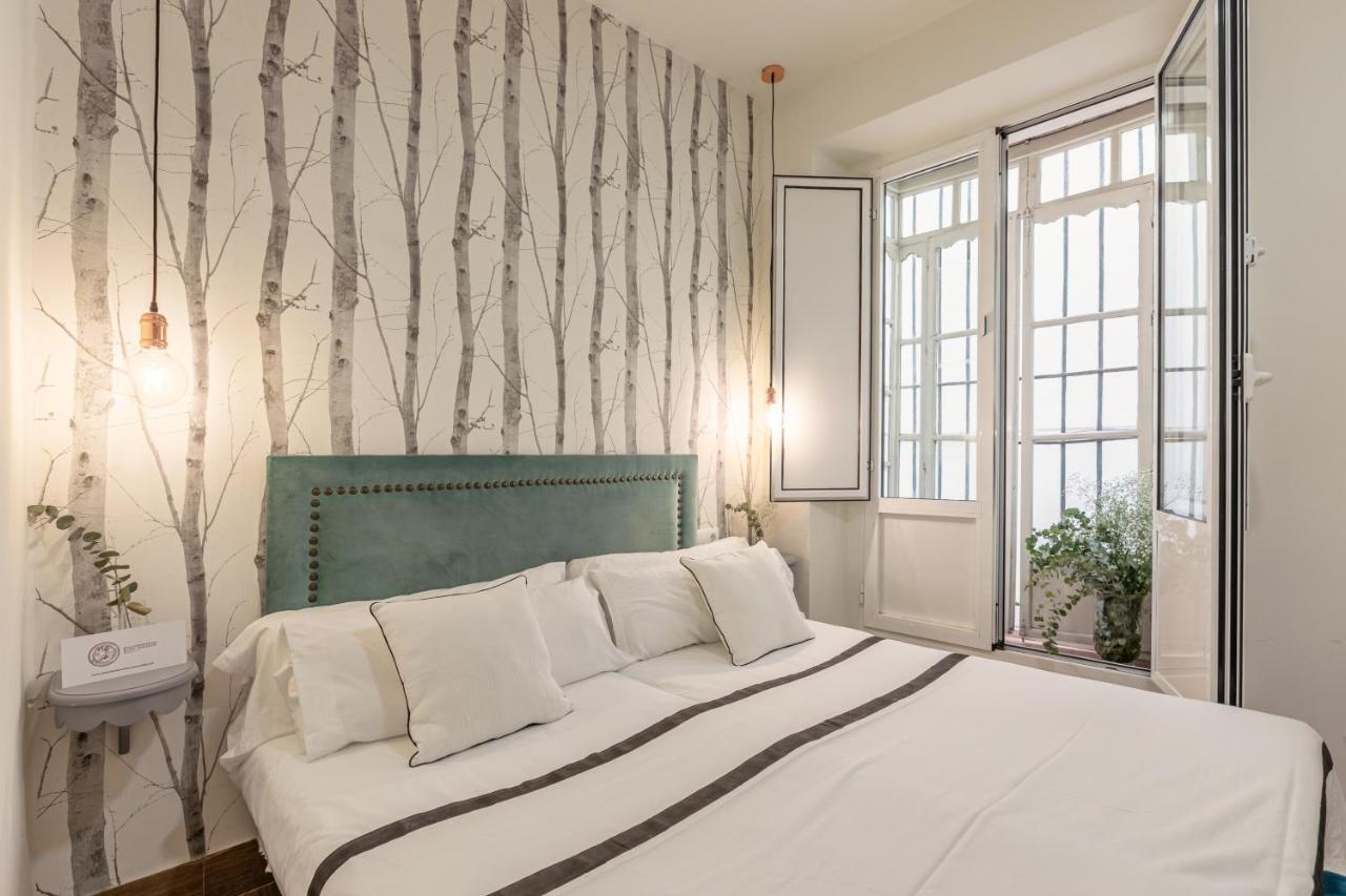 Nuea Santa Cruz Guest house