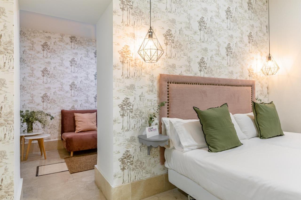 Nuea Santa Cruz Guest house