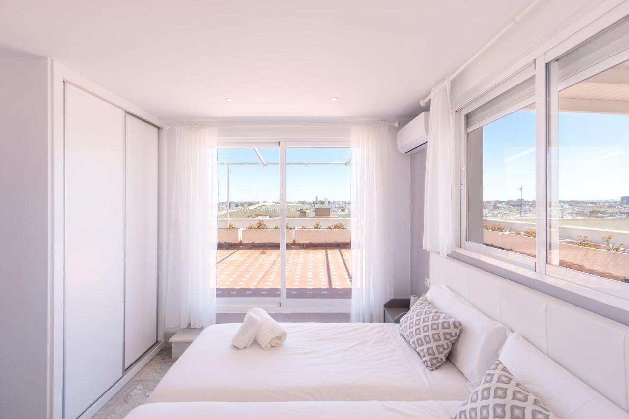 Center Deluxe Sky View By Valcambre Apartment Seville