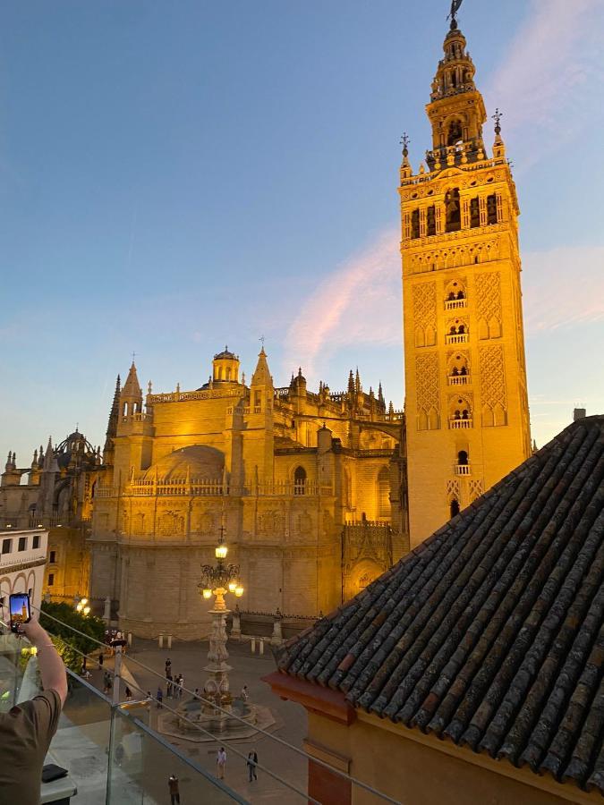 An Indian Bollywood Experience - For Families, Couples & Business Trips *