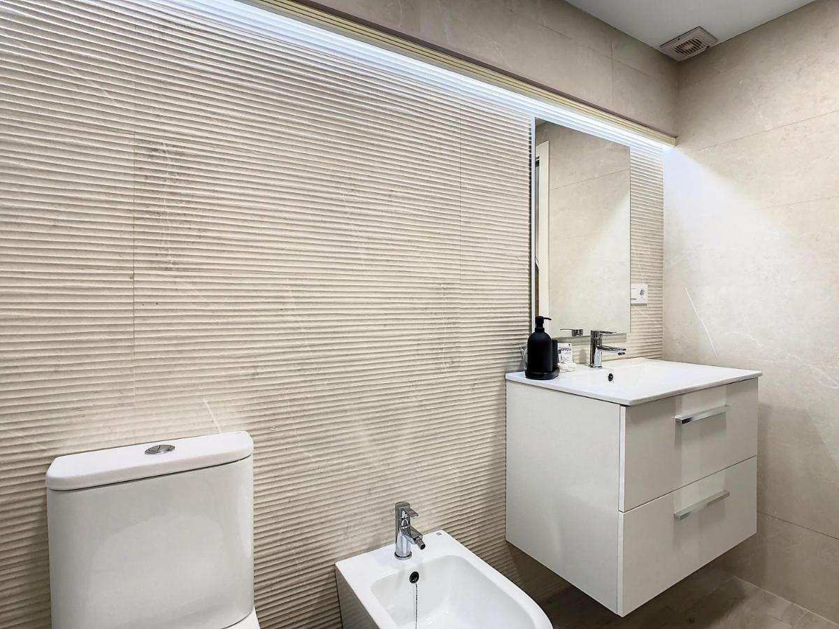 Apartcity Triana *
